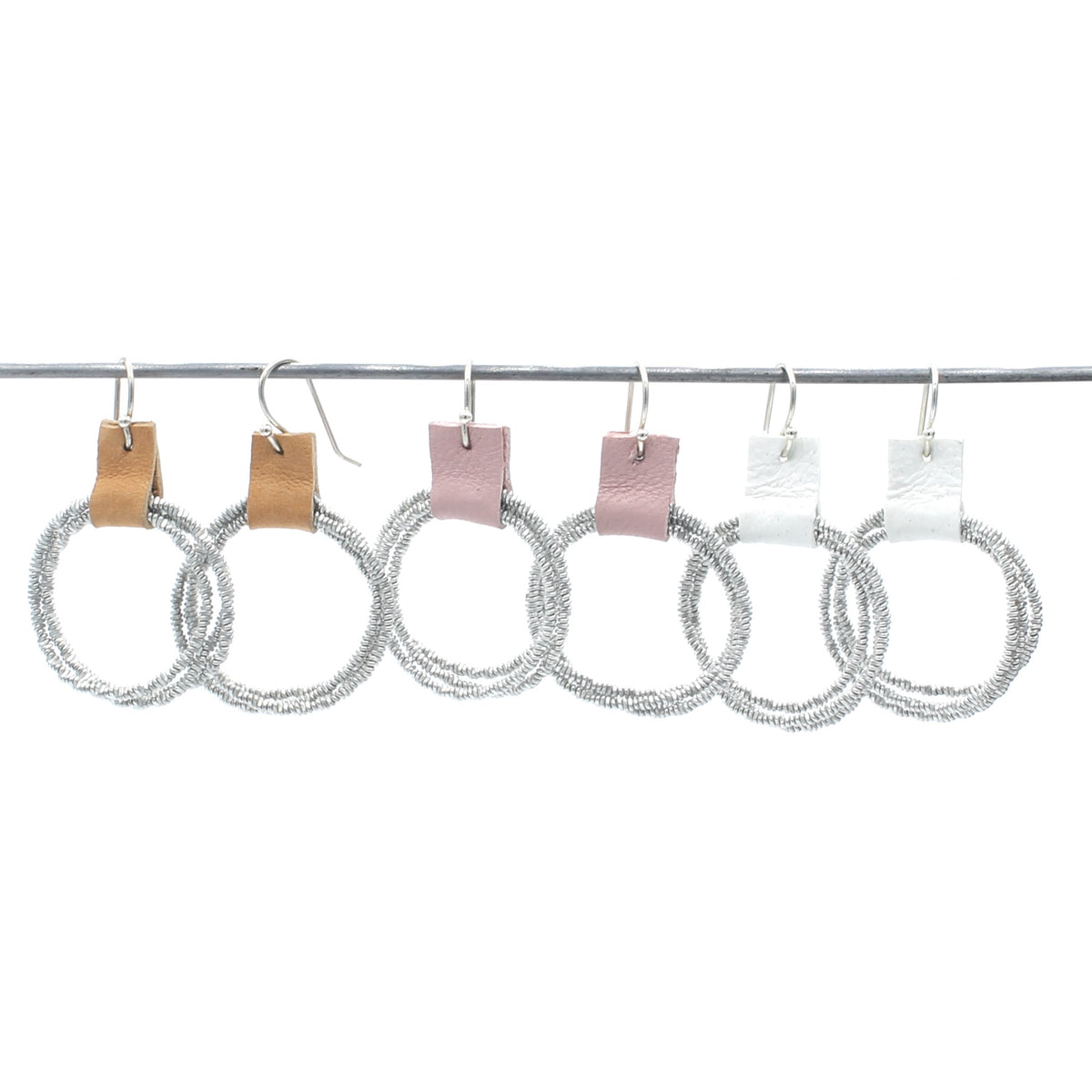 Gnistra Hoop Earrings